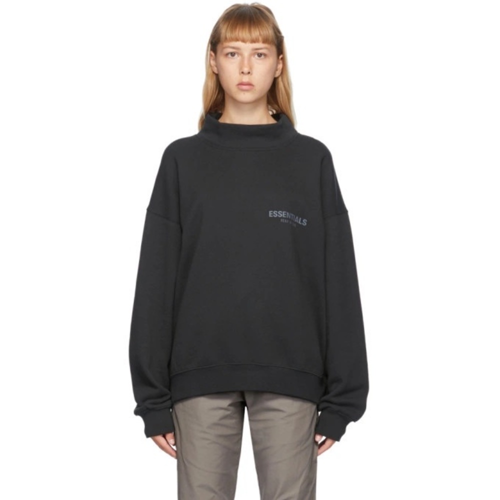 Essentials Crewneck Sweater in Black